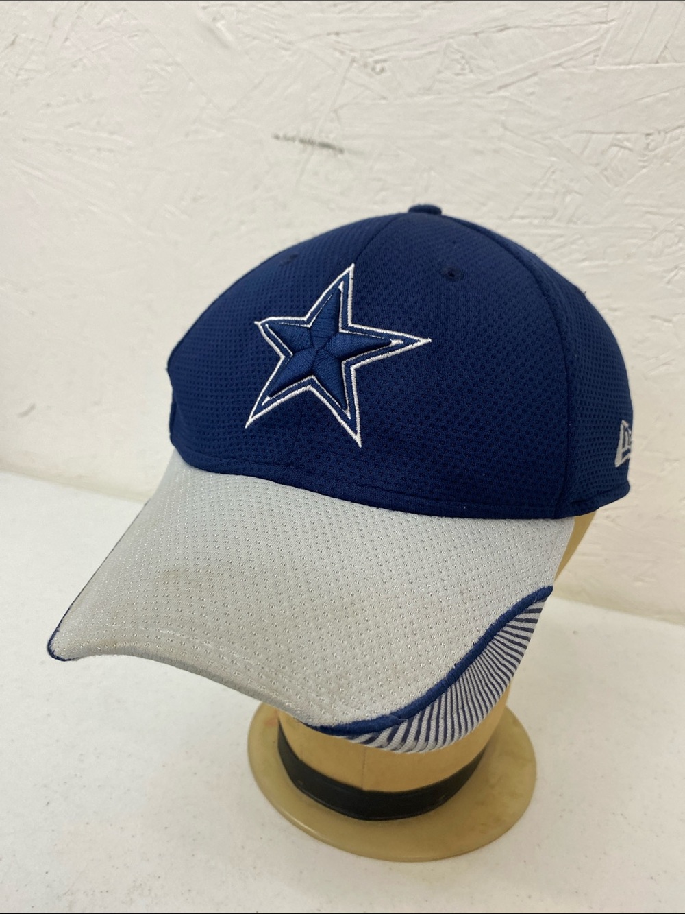 Dallas Cowboys Navy & Gray Star Baseball Cap size small medium some stains